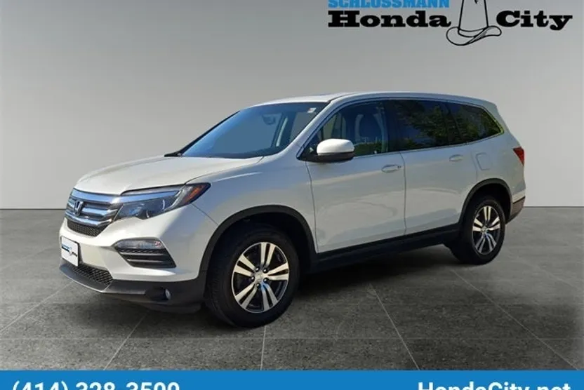 2017 Honda Pilot EX-L photo 1