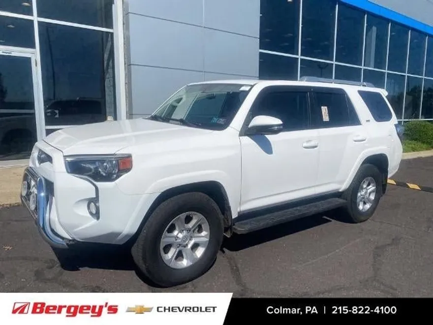 2014 Toyota 4Runner SR5 Premium photo 1