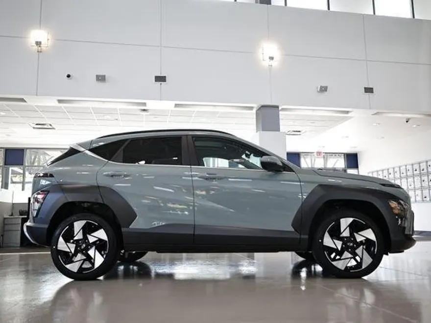 2026 Hyundai Kona Limited photo 1