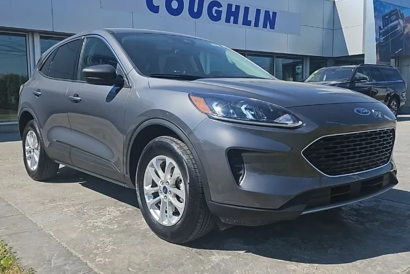 2022 Ford Escape SE photo 1