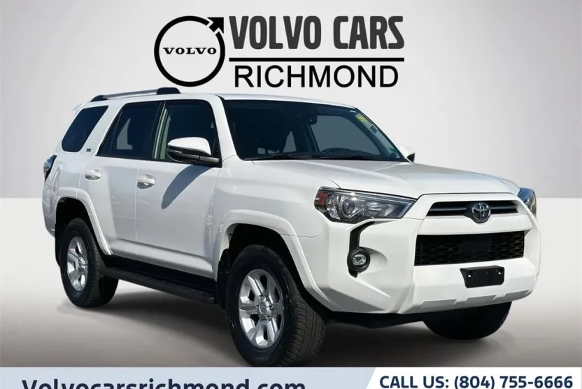 2024 Toyota 4Runner SR5 Premium photo 1