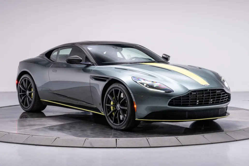 2019 Aston Martin DB11 AMR photo 1