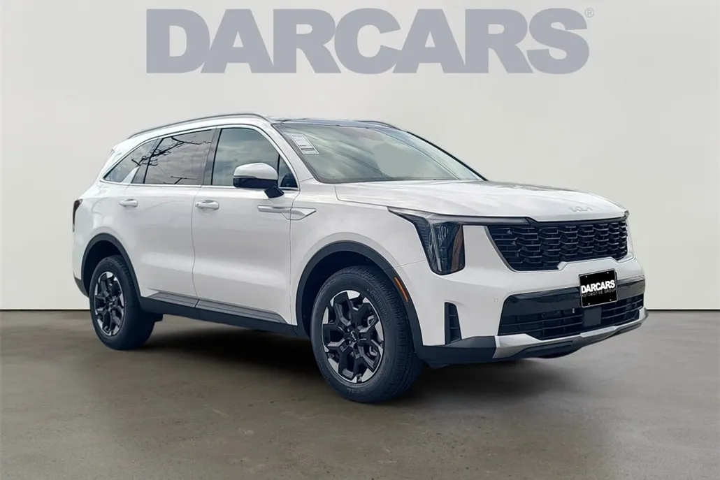 2026 Kia Sorento S photo 1
