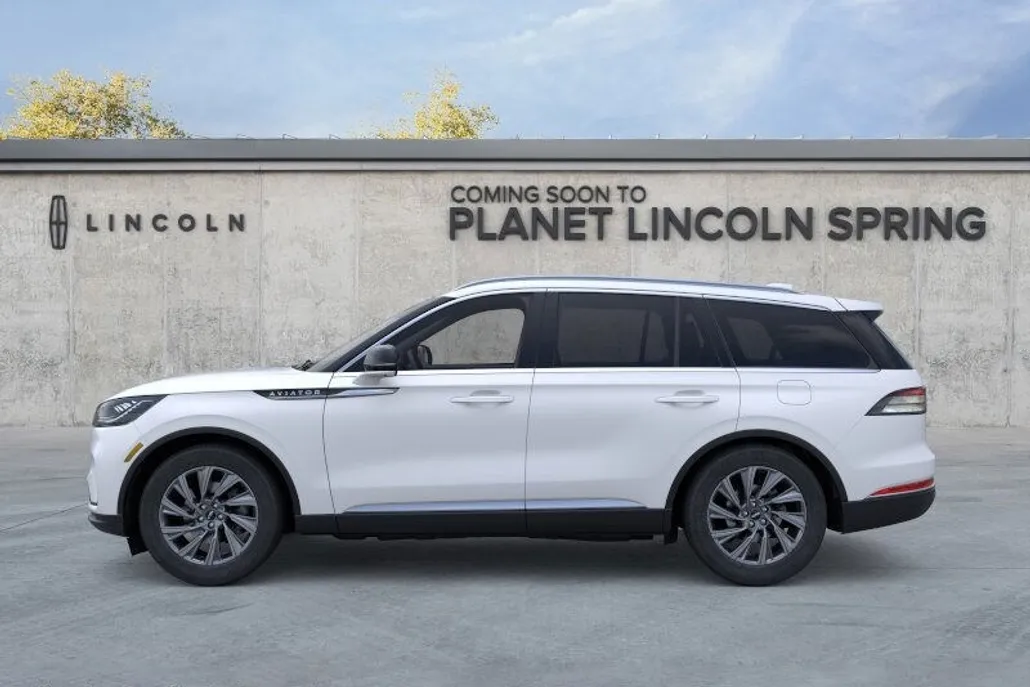 2025 Lincoln Aviator Premiere photo 1