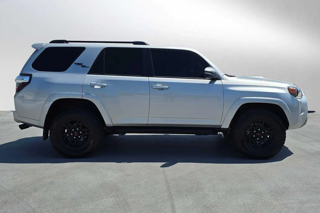 2024 Toyota 4Runner TRD Premium photo 1