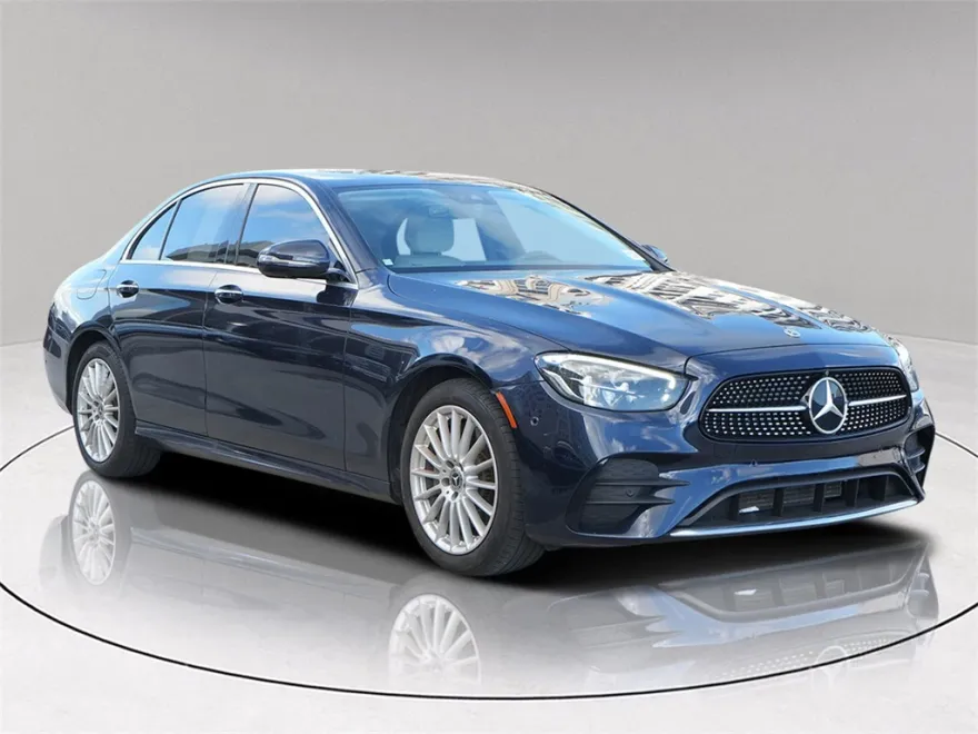 2022 Mercedes Benz E 350 photo 1