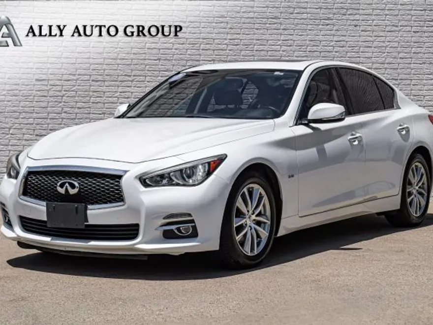 2016 Infiniti Q50 3.0t Premium photo 1
