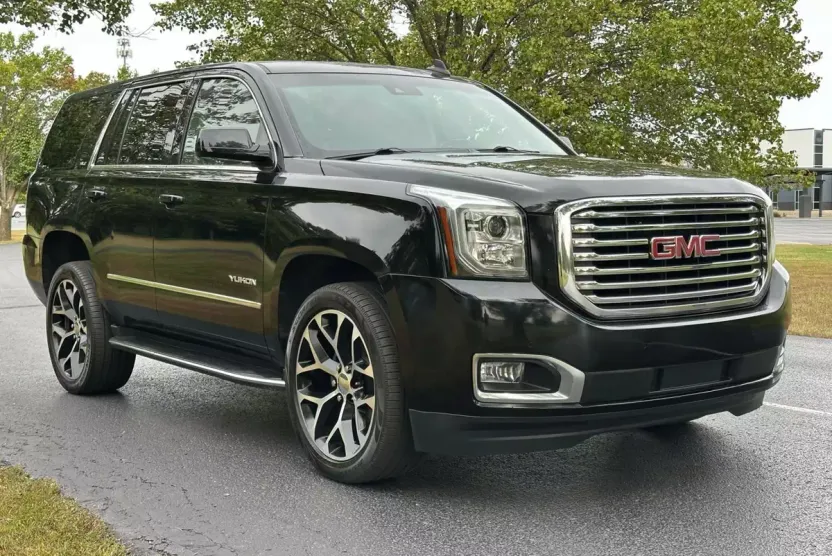 2018 Gmc Yukon SLT photo 1