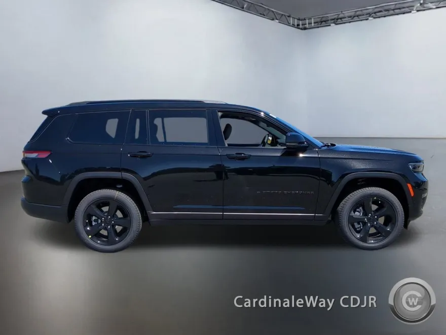 2025 Jeep Grand Cherokee Limited photo 1