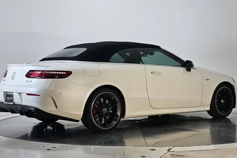 2021 Mercedes Benz E AMG 53 4MATIC Cabriolet photo 1