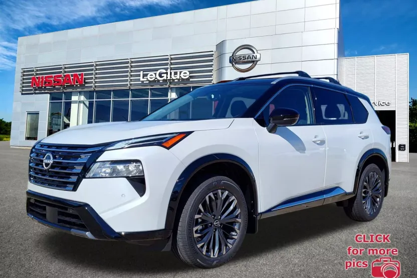 2026 Nissan Rogue Platinum photo 1