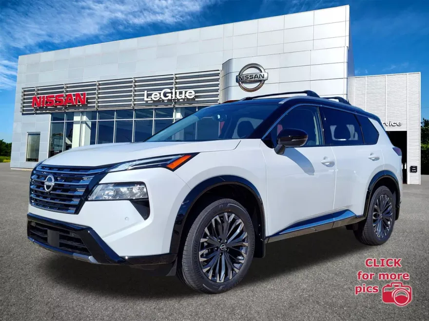 2026 Nissan Rogue Platinum photo 1