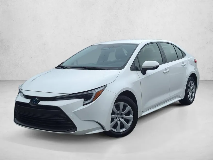 2025 Toyota Corolla Hybrid LE photo 1