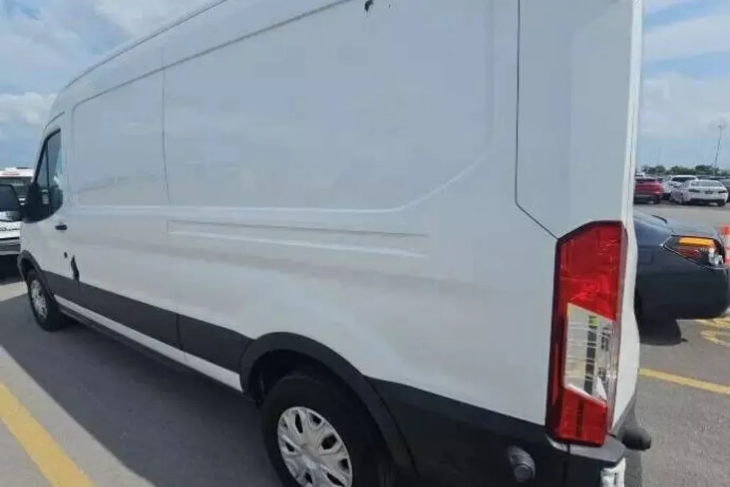 2015 Ford Transit Van photo 1