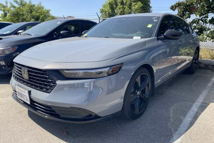 2023 Honda Accord Hybrid Sport-L photo 1