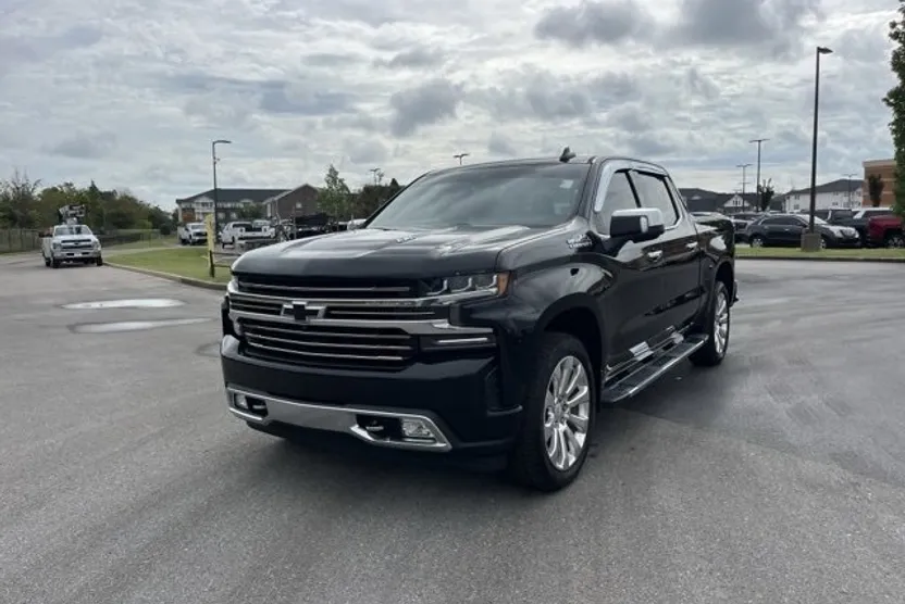 2019 Chevrolet Silverado 1500 High Country photo 1