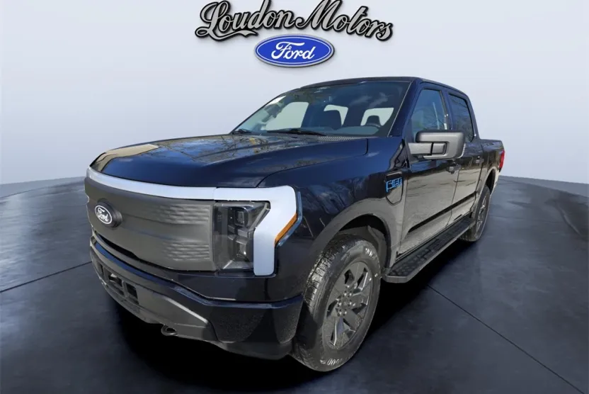 2024 Ford F-150 Lightning XLT photo 1