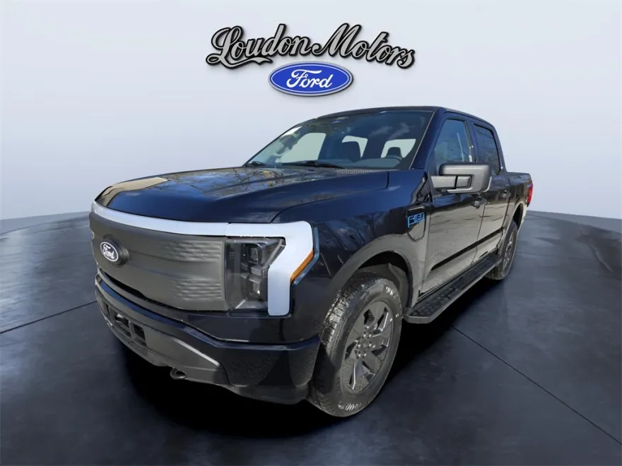 2024 Ford F-150 Lightning XLT photo 1