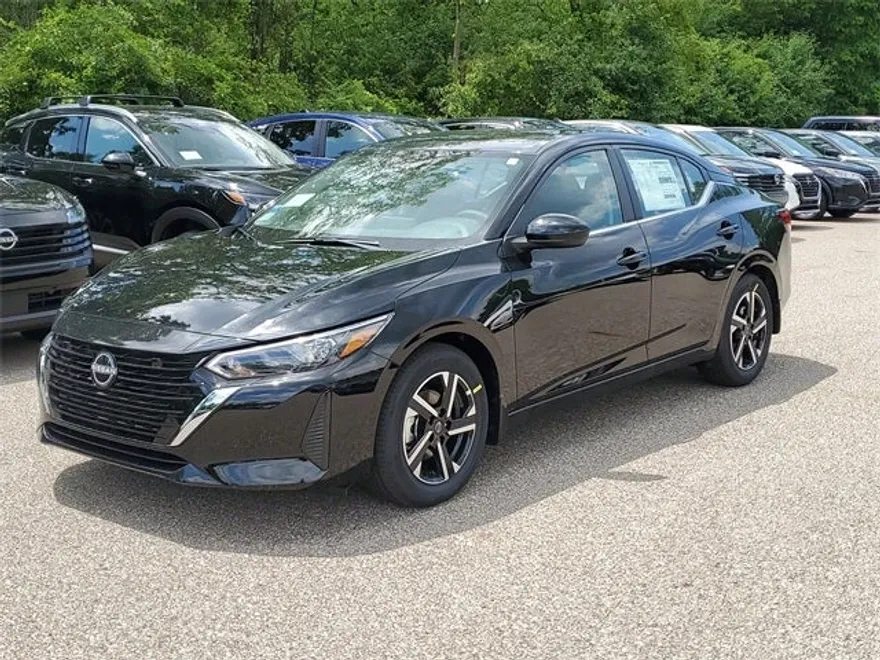 2025 Nissan Sentra SV photo 1