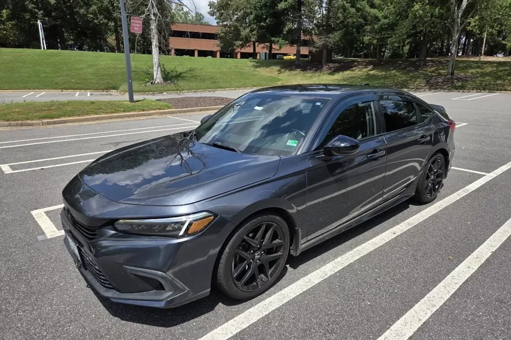 2022 Honda Civic Sport photo 1