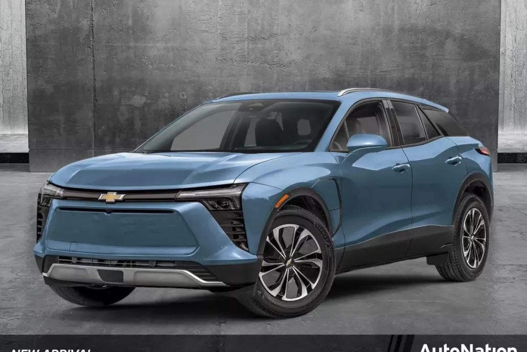 2025 Chevrolet Blazer EV photo 1