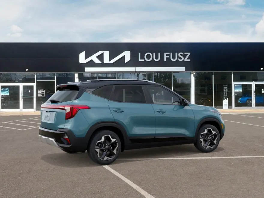 2026 Kia Seltos S photo 1