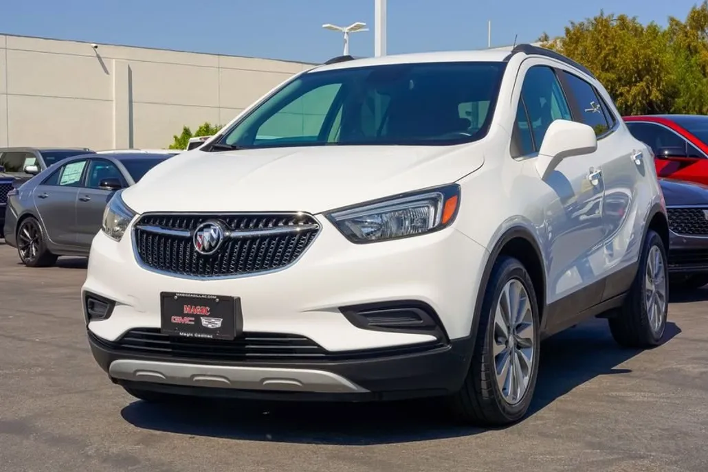 2020 Buick Encore Preferred photo 1