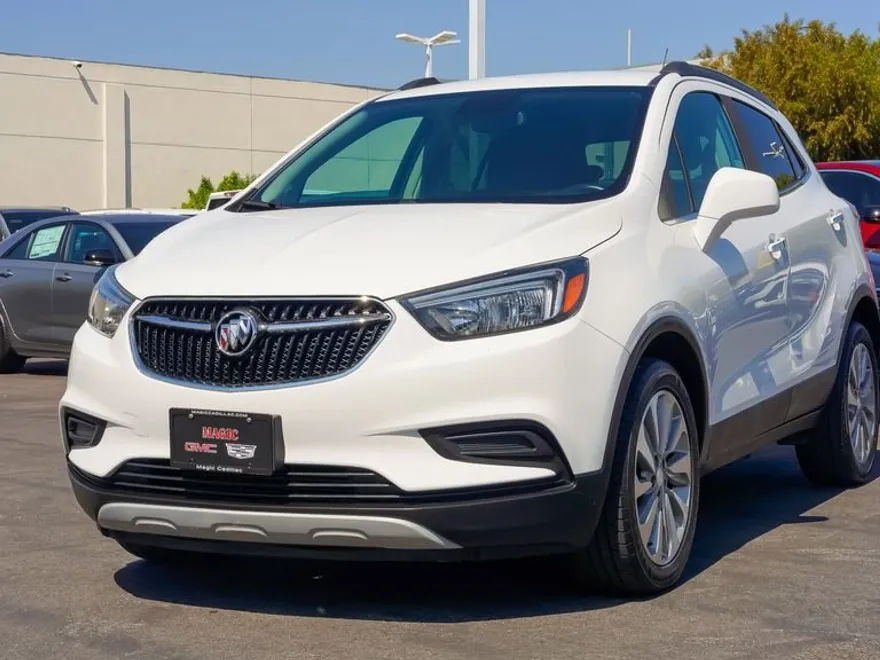 2020 Buick Encore Preferred photo 1