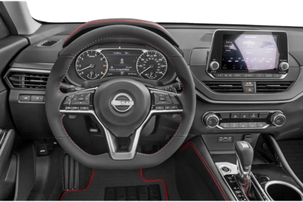 2025 Nissan Altima 2.5 SR photo 2