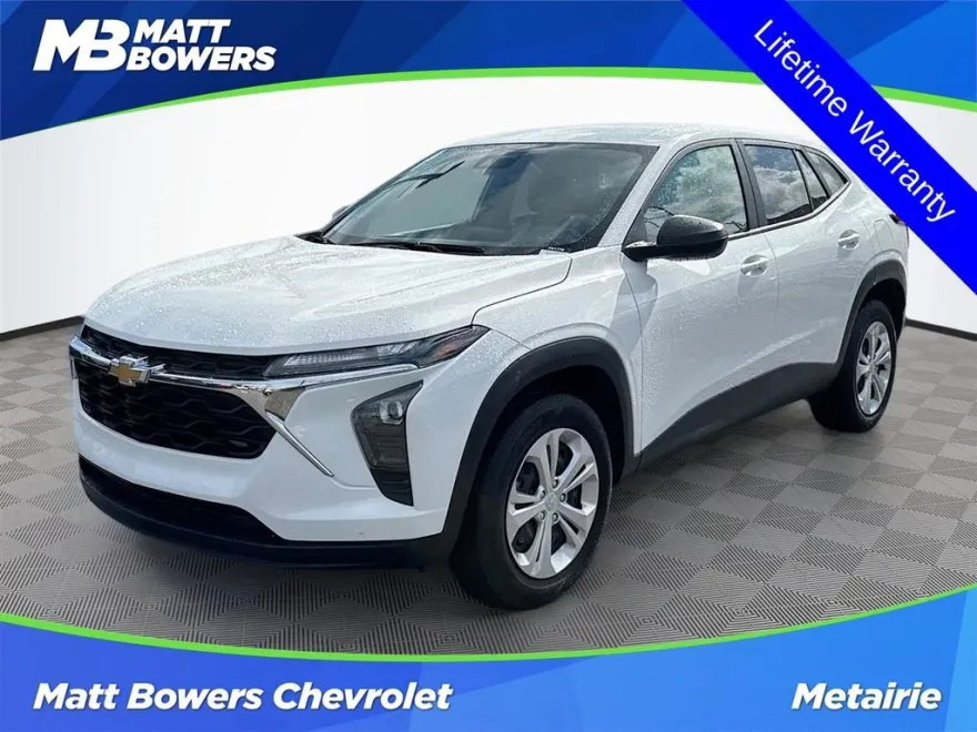 2025 Chevrolet Trax LS photo 1