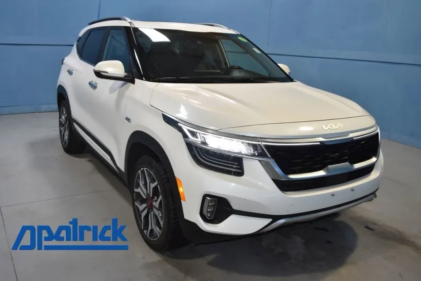 2023 Kia Seltos SX photo 1