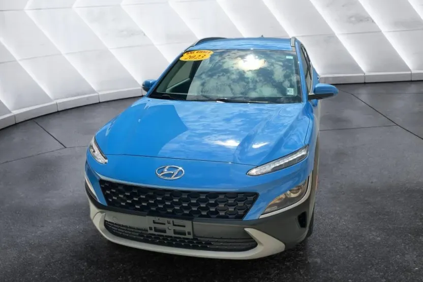 2023 Hyundai Kona SEL photo 1