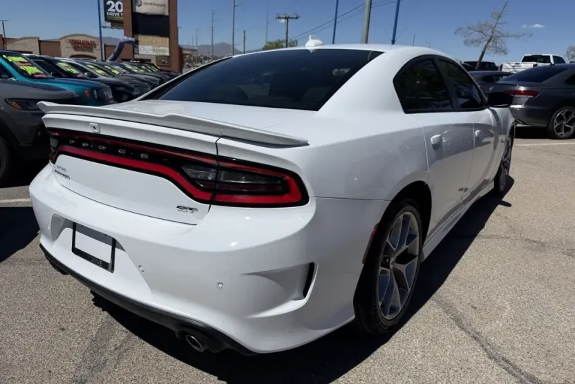 2023 Dodge Charger GT photo 1