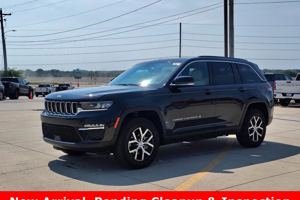 2024 Jeep Grand Cherokee Limited photo 1