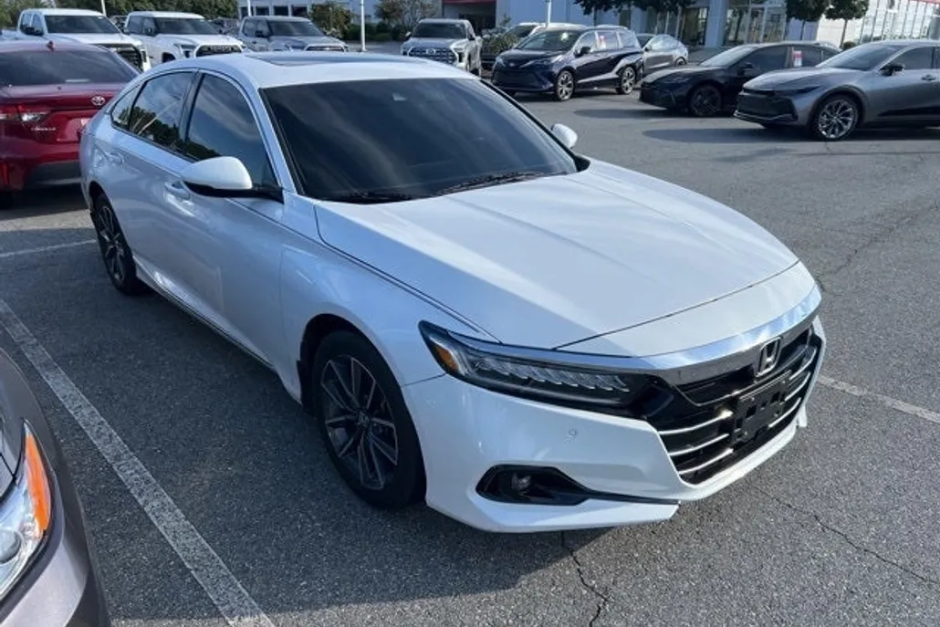 2022 Honda Accord EX-L photo 1