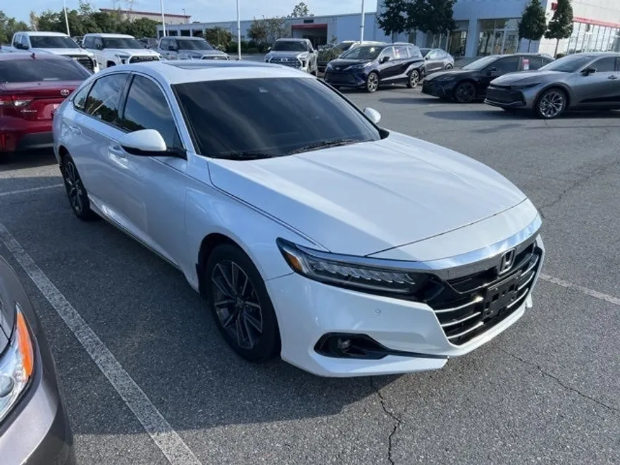 2022 Honda Accord EX-L photo 1