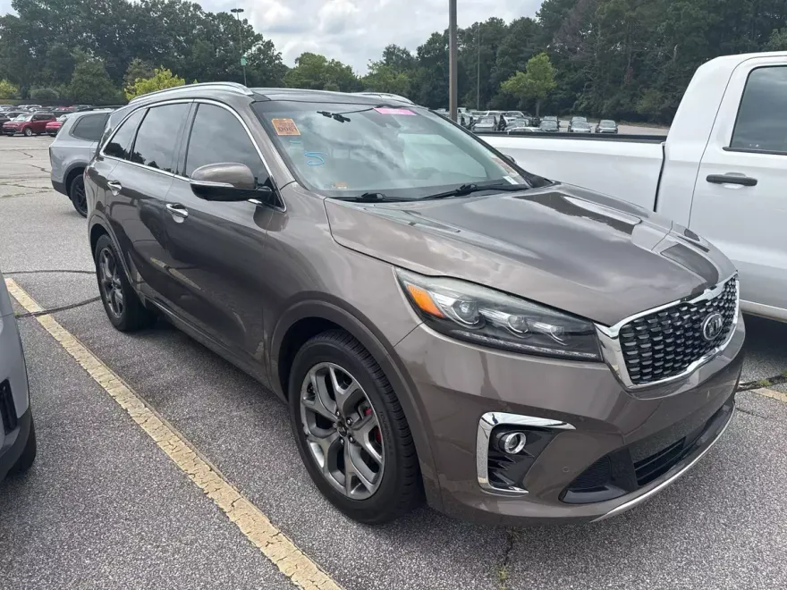 2019 Kia Sorento SX photo 1