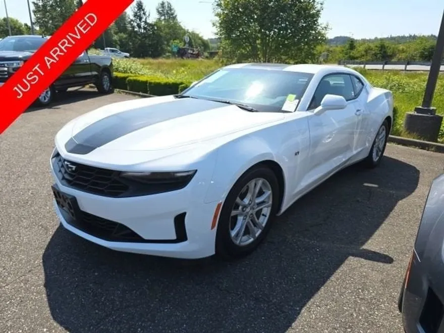 2021 Chevrolet Camaro 1LS photo 1