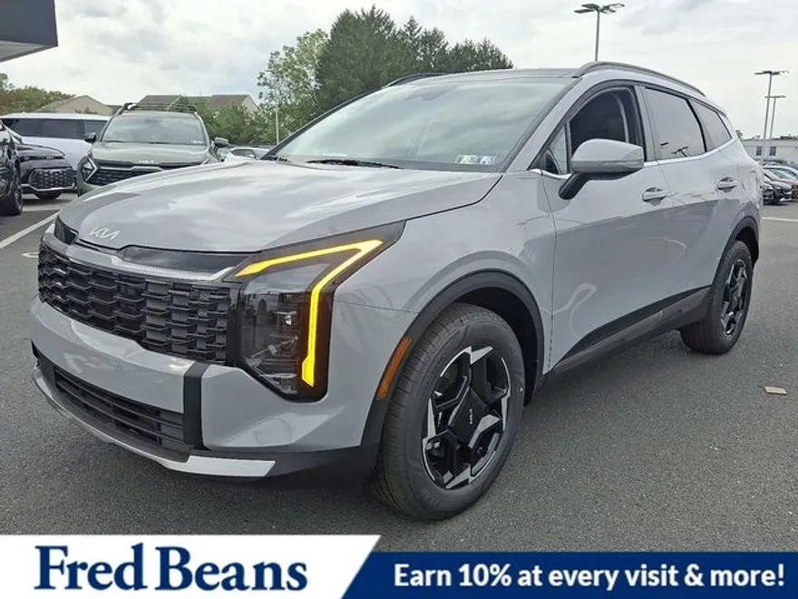 2026 Kia Sportage Hybrid EX photo 1