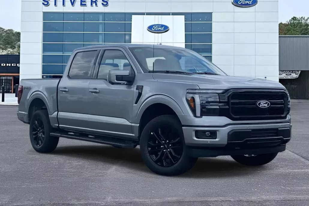 2025 Ford F-150 Lariat photo 1