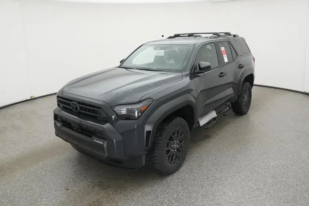 2025 Toyota 4Runner SR5 photo 1