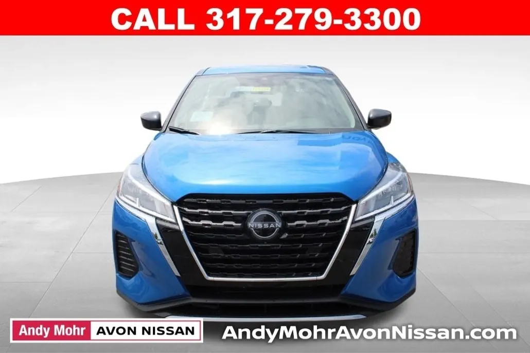 2025 Nissan Kicks Play S photo 1