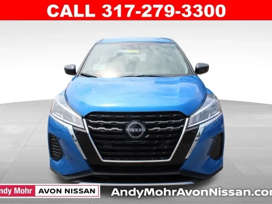 2025 Nissan Kicks Play S photo 1