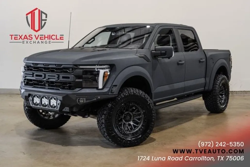 2025 Ford F-150 Raptor photo 1