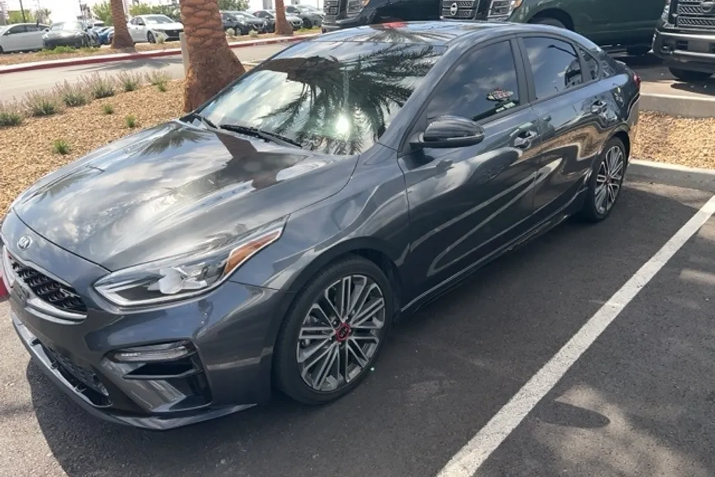 2021 Kia Forte GT photo 1