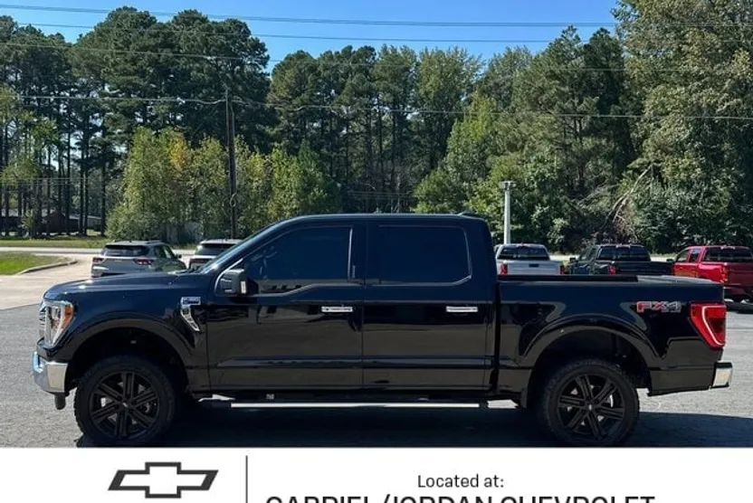2023 Ford F-150 XLT photo 1