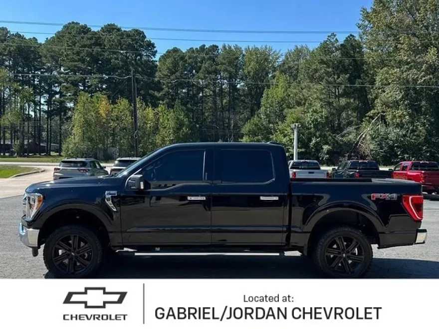 2023 Ford F-150 XLT photo 1