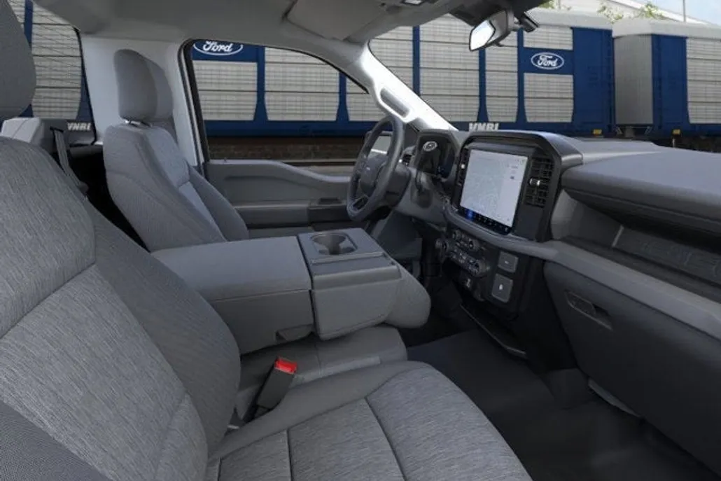 2025 Ford F-150 XL photo 1