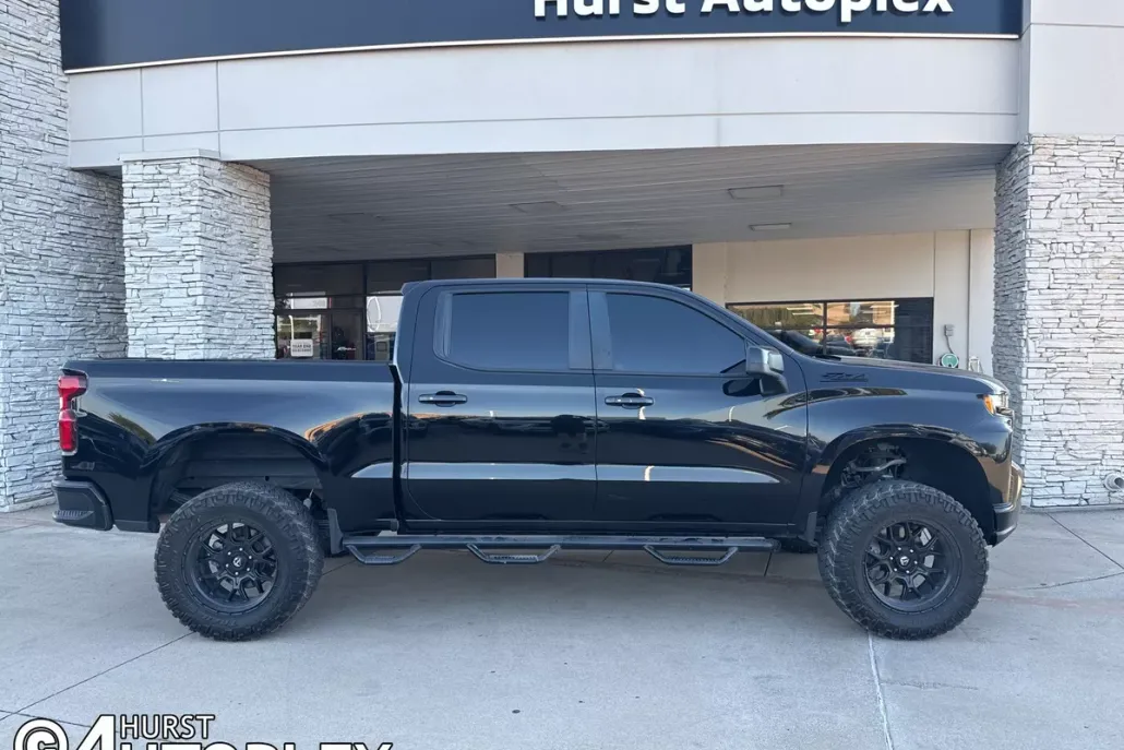 2019 Chevrolet Silverado 1500 RST photo 1