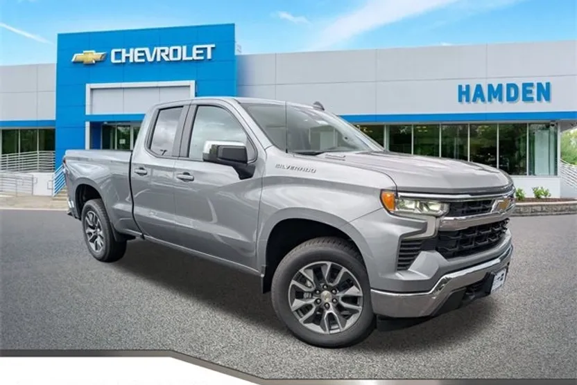 2026 Chevrolet Silverado 1500 LT photo 1